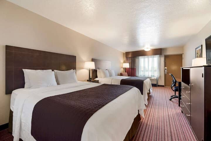 Room 10 of 26