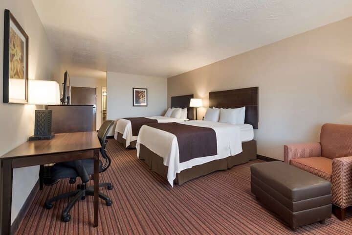Room 8 of 26